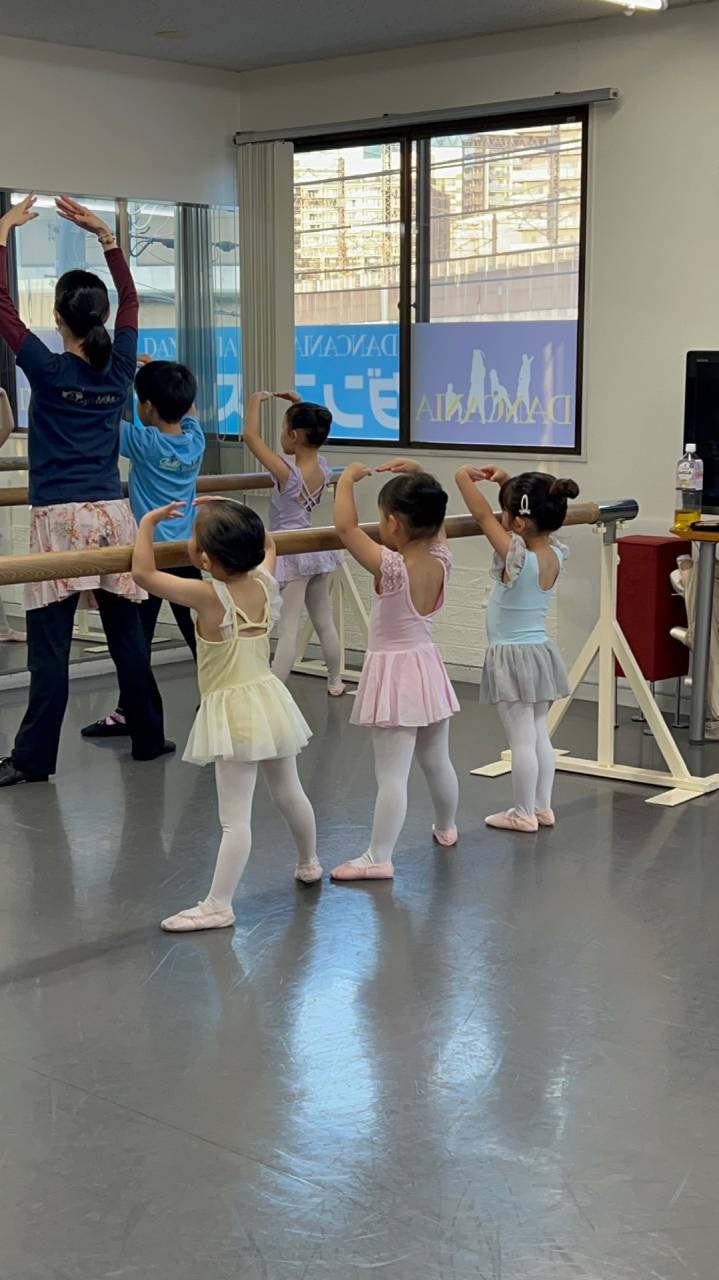 【さいたま市 バレエ教室】3歳から始めるバレエ